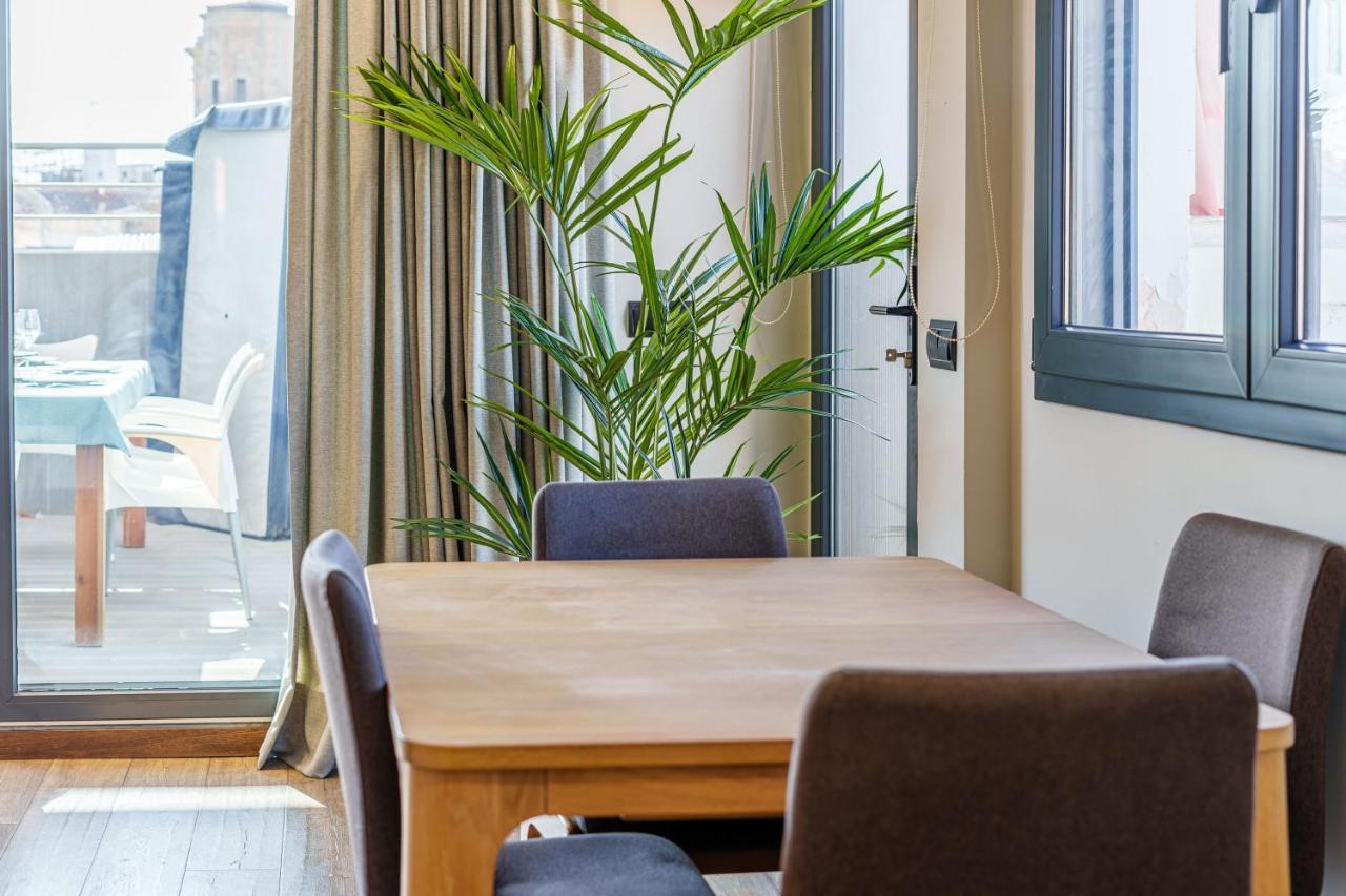 Apartamentos Gibralfaro Centro مالقة المظهر الخارجي الصورة